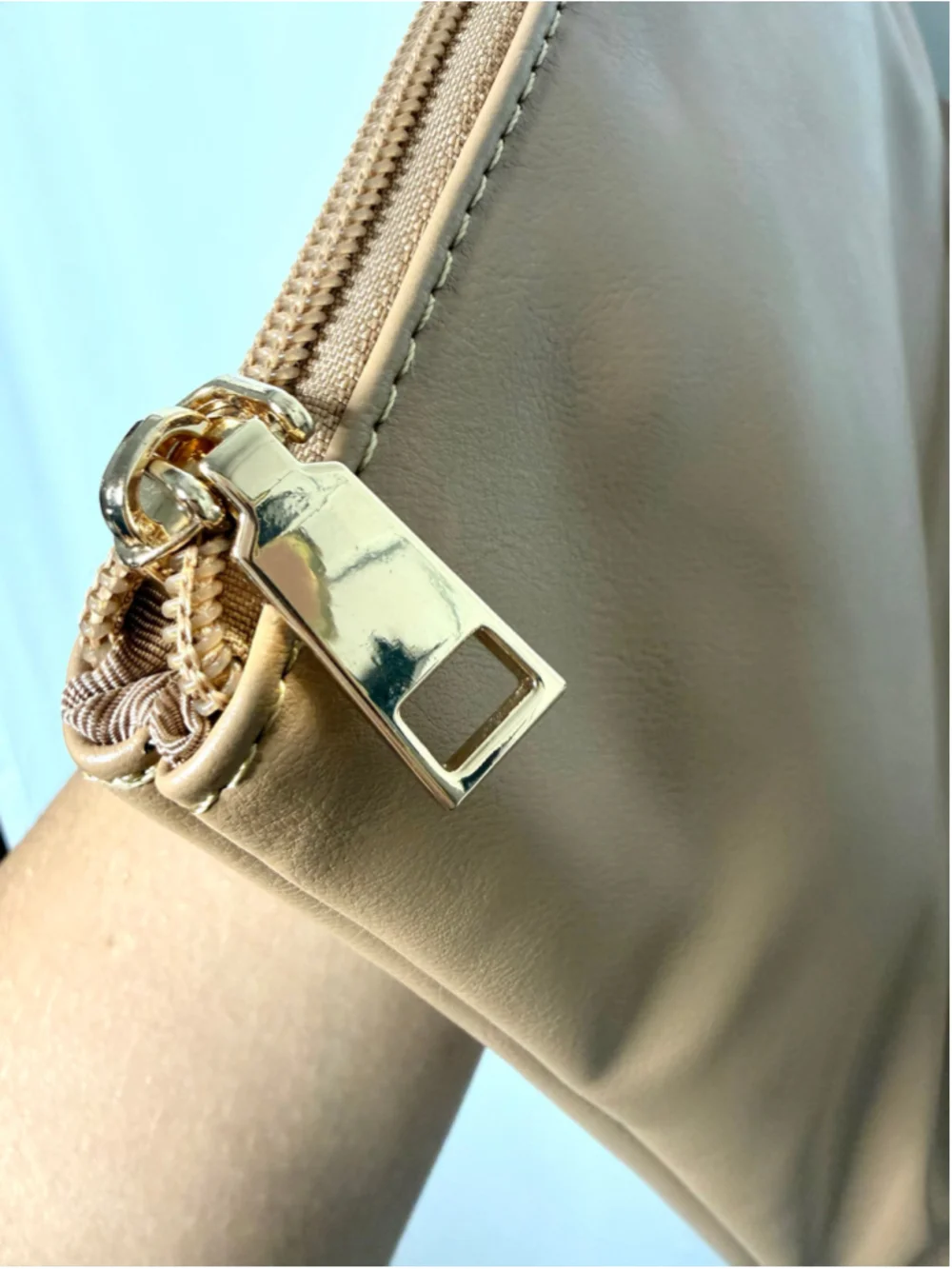 Women's Melie Bianco Tan Clutch One Size